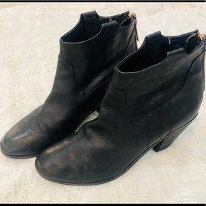 Sam Edelman Black Leather Ankle Booties- Size 7